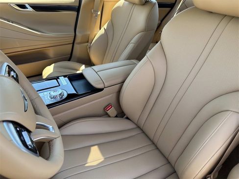 New 2026 Genesis G80 2.5T image 32