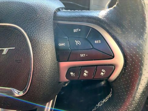Used 2018 Dodge Durango SRT w/ SRT Interior Appearance Group AWD/4WD image 18