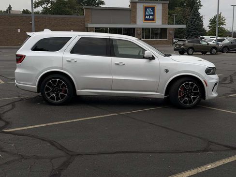 Used 2021 Dodge Durango SRT Hellcat w/ Trailer Tow Group IV AWD/4WD image 5