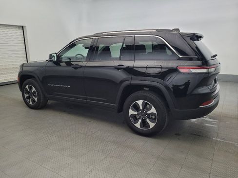 Used 2022 Jeep Grand Cherokee Limited 4xe w/ Luxury Tech Group II image 3