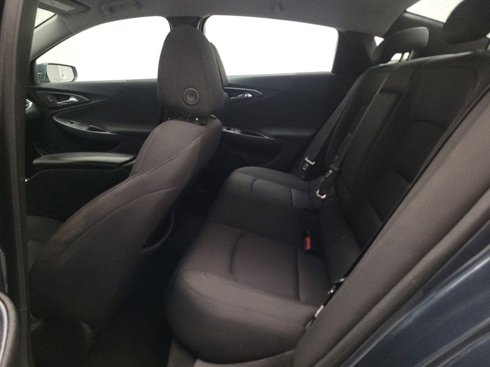 Used 2020 Chevrolet Malibu LT FWD image 18