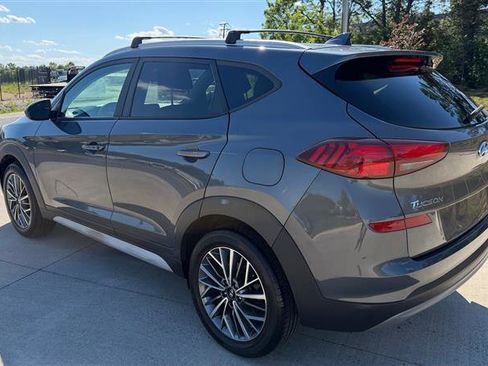 Used 2019 Hyundai Tucson SEL w/ Cargo Package AWD/4WD image 3