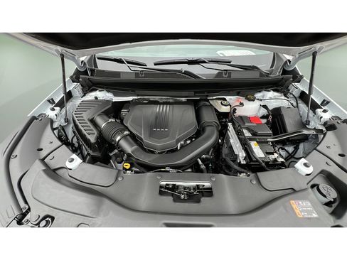 New 2026 Chevrolet Traverse LT w/ Driver Confidence Package AWD/4WD image 33