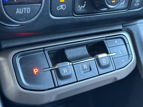 Used 2023 GMC Acadia Denali w/ Denali Ultimate Package image 30