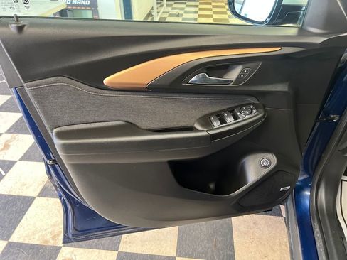 Used 2023 Chevrolet TrailBlazer ACTIV w/ Sun and Liftgate Package image 37