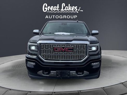 Used 2017 GMC Sierra 1500 Denali w/ Denali Ultimate Package image 8