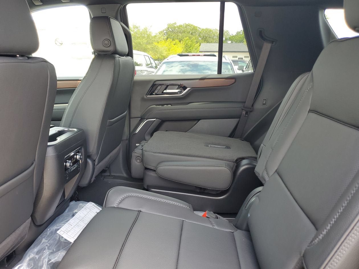New 2026 GMC Yukon Denali RWD image 11