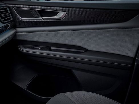 New 2024 Volkswagen Atlas Cross Sport SEL R-Line image 14