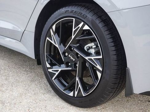 Used 2025 Kia K5 GT-Line w/ GT-Line Premium Package FWD image 8