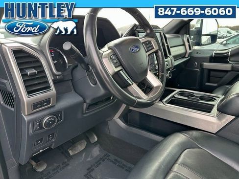 Used 2022 Ford F450 Platinum w/ FX4 Off-Road Package image 22