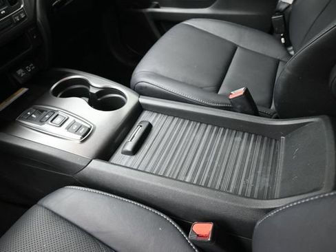 Used 2023 Honda Passport EX-L image 9