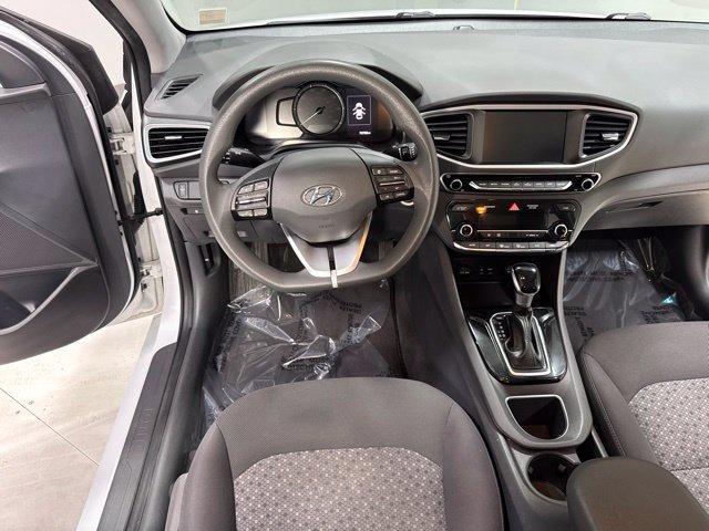 Used 2018 Hyundai Ioniq Blue FWD image 13