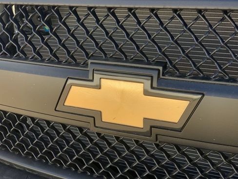 New 2025 Chevrolet Express 2500 w/ Driver Convenience Package RWD image 29