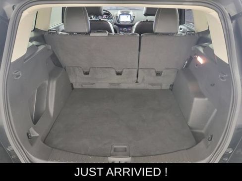 Used 2017 Ford Escape SE w/ SE Leather Comfort Package FWD image 15