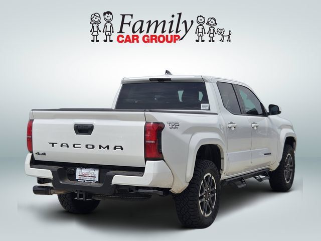 Certified 2025 Toyota Tacoma TRD Sport AWD/4WD image 4