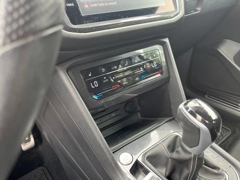 Used 2024 Volkswagen Tiguan SEL R-Line AWD/4WD image 25