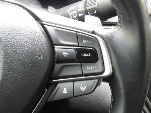Used 2021 Honda Accord Sport image 24