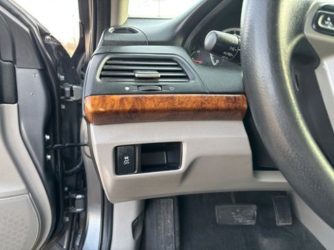 Used 2012 Honda Accord EX image 13