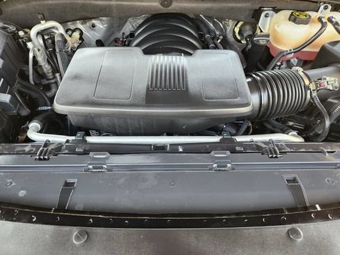 Used 2023 GMC Yukon Denali w/ LPO, Floor Liner Package AWD/4WD image 32