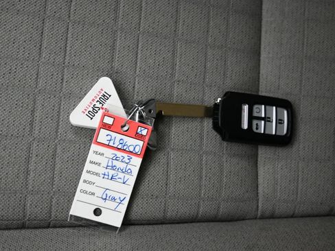 Used 2023 Honda HR-V LX image 26