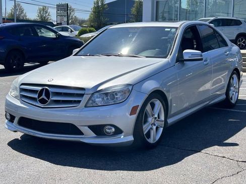Used 2010 Mercedes-Benz C 300 4MATIC Sedan image 3