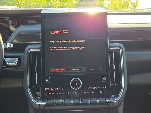 New 2026 GMC Yukon XL Elevation w/ Elevation Premium Package image 29