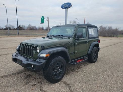 Used 2024 Jeep Wrangler Sport image 18