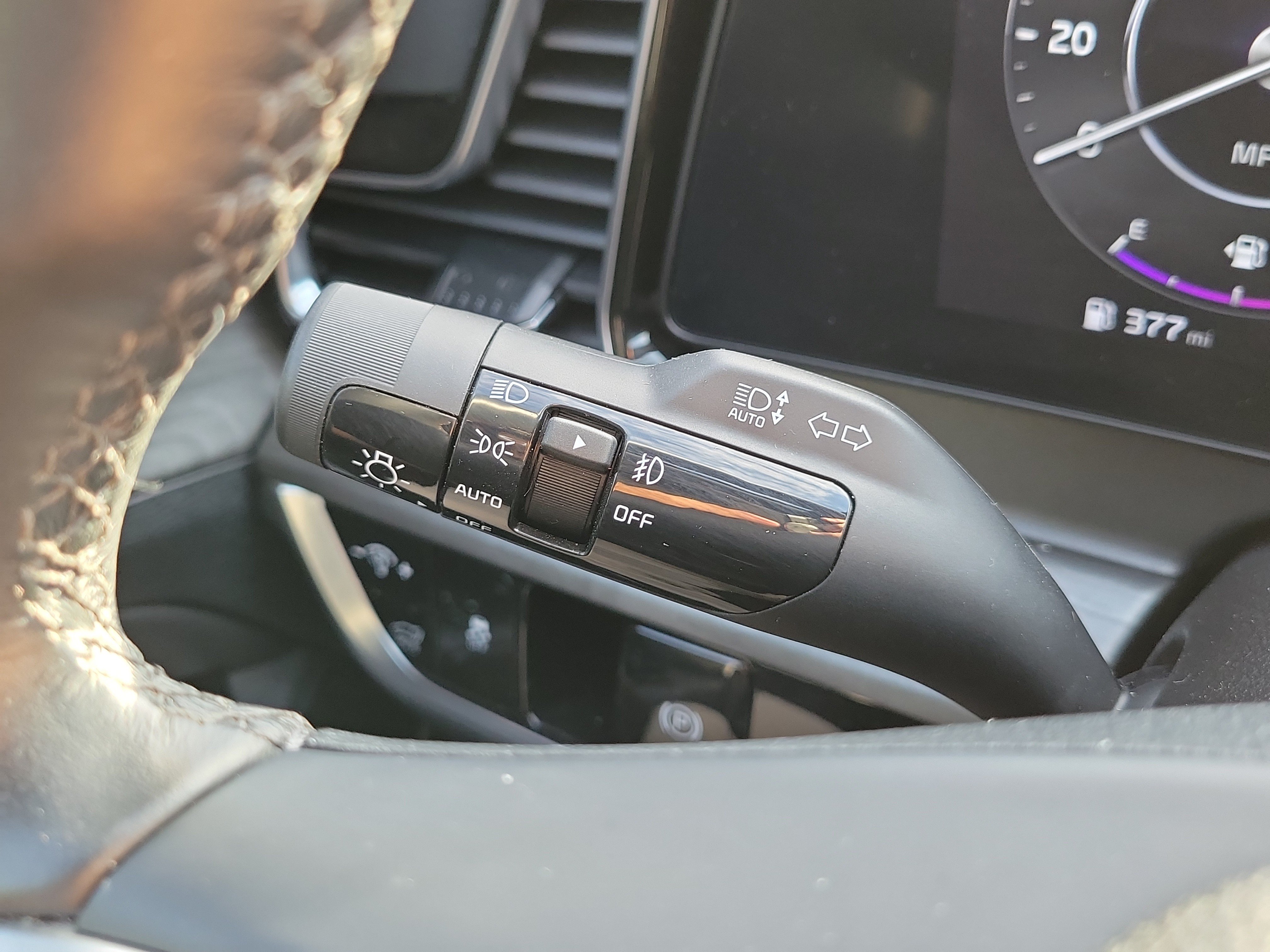 Certified 2025 Kia Sportage X-Pro Prestige AWD/4WD image 27