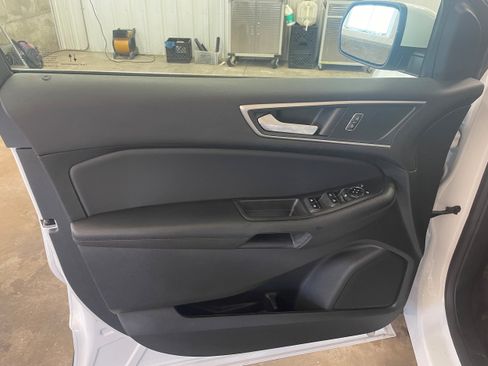 Used 2024 Ford Edge SEL w/ Convenience Package AWD/4WD image 10