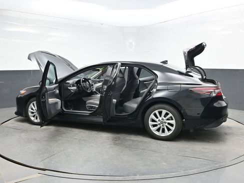 Used 2023 Toyota Camry LE FWD image 44