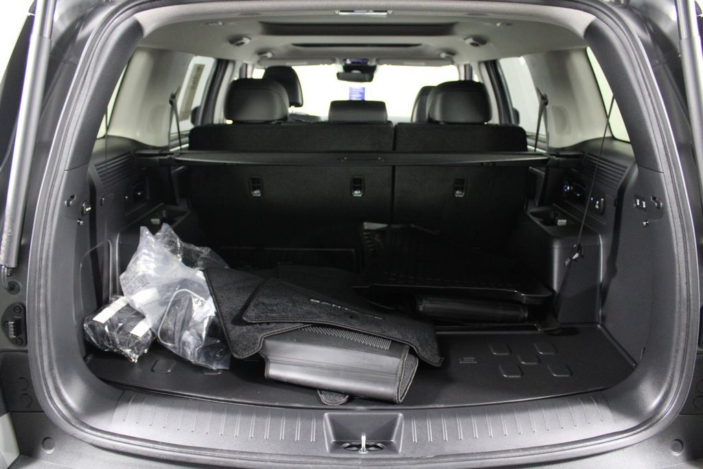 Certified 2026 Hyundai Santa Fe Limited FWD image 17