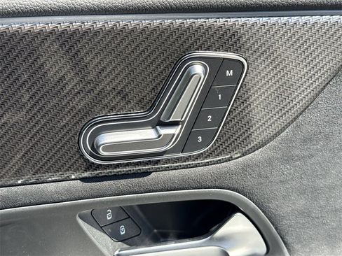 Certified 2025 Mercedes-Benz GLA 250 image 20