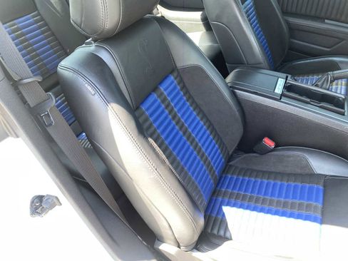 Used 2014 Ford Mustang Shelby GT500 w/ Equipment Group 821A image 28