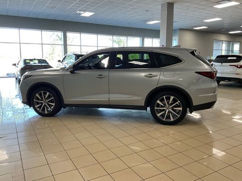 Certified 2025 Acura MDX SH-AWD w/ Technology Package image 5