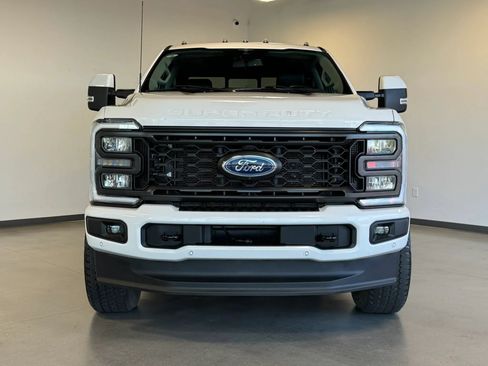Used 2023 Ford F350 Lariat w/ Lariat Ultimate Package AWD/4WD image 2