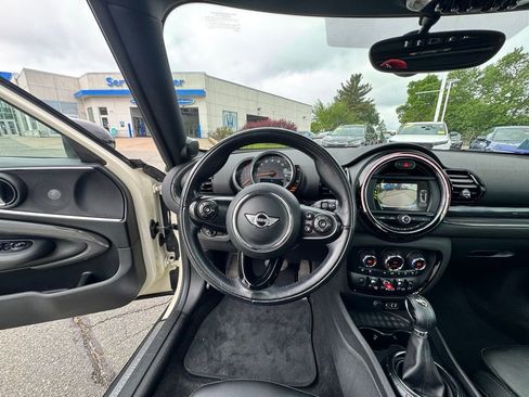 Used 2017 MINI Cooper Clubman S AWD/4WD image 19