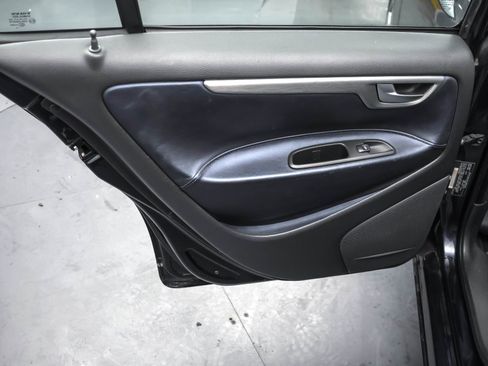 Used 2007 Volvo S60 R AWD/4WD image 16