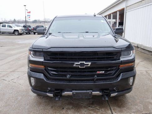 Used 2019 Chevrolet Silverado 1500 LT w/ All Star Edition image 3