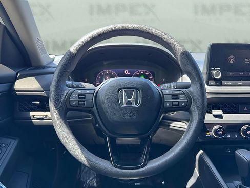 Used 2025 Honda Accord SE image 14