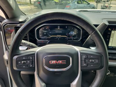 Used 2024 GMC Sierra 1500 SLT AWD/4WD image 13