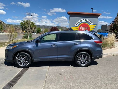 Used 2018 Toyota Highlander XLE FWD image 15