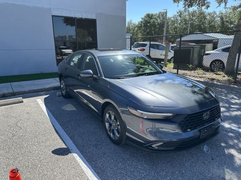 Used 2024 Honda Accord EX image 11