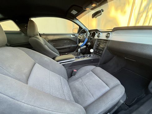 Used 2009 Ford Mustang Coupe image 13