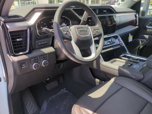 New 2026 GMC Sierra 2500 Denali w/ Denali Reserve Package AWD/4WD image 10