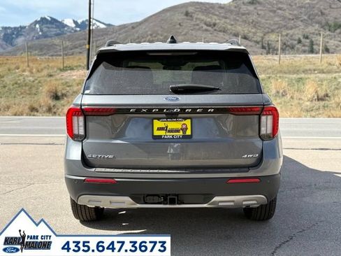 Used 2026 Ford Explorer Active w/ Active Comfort Package AWD/4WD image 4