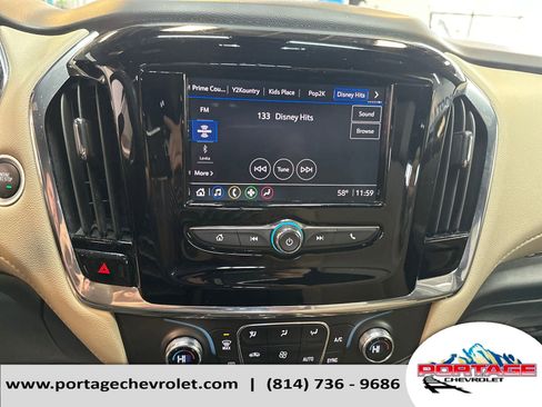 Used 2023 Chevrolet Traverse LS image 21