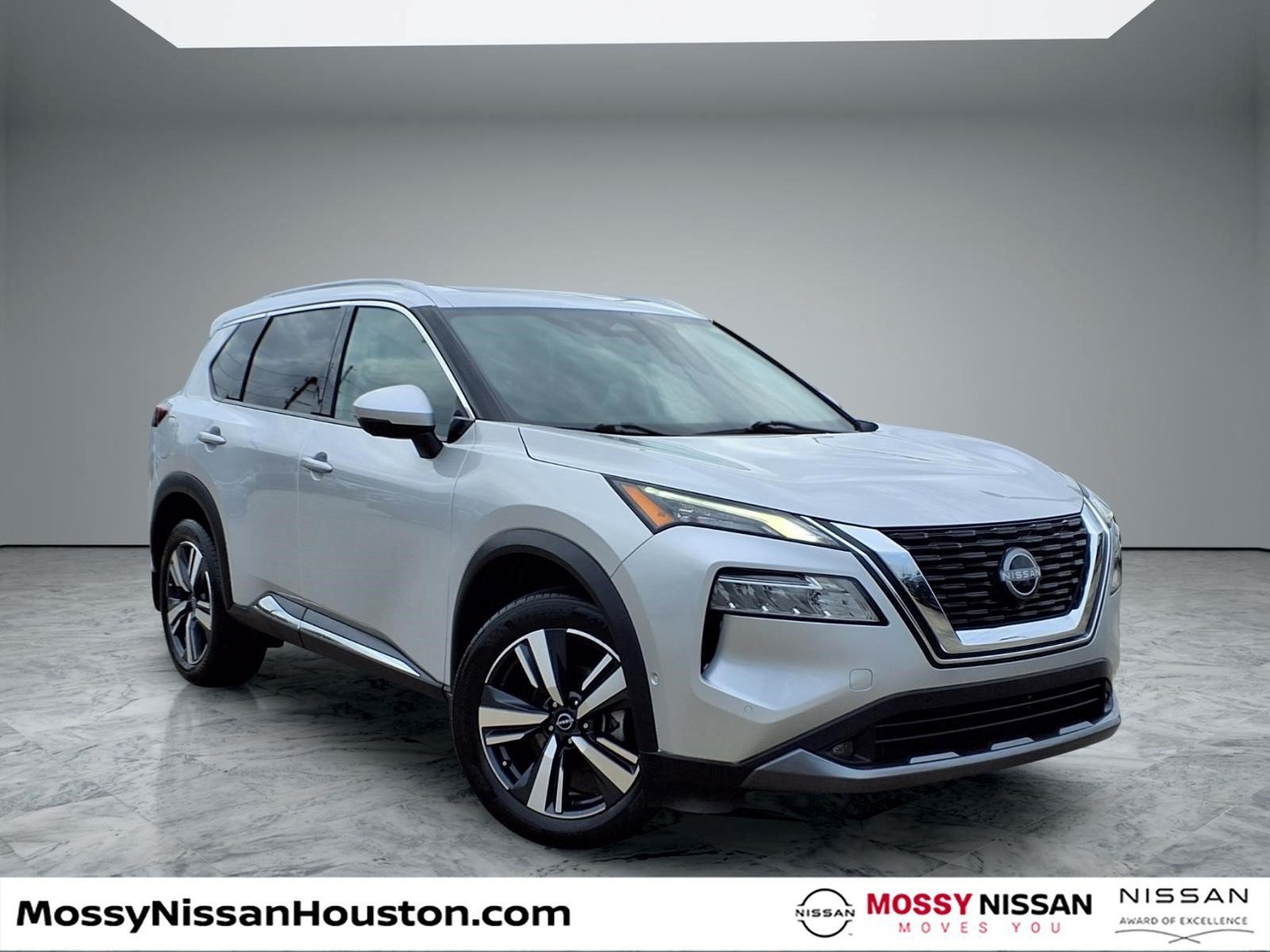 Certified 2022 Nissan Rogue SL w/ SL Premium Package FWD image 1
