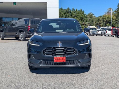 Used 2023 Honda HR-V Sport image 3
