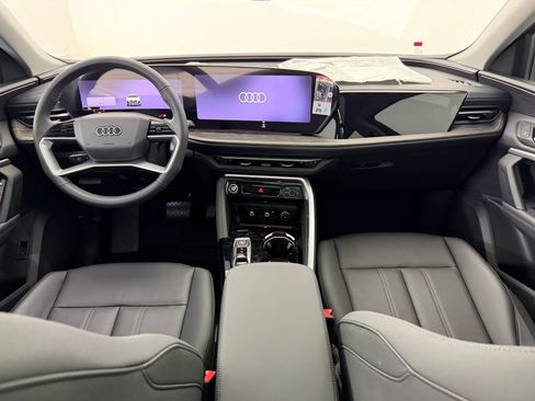 New 2026 Audi Q5 Premium image 18