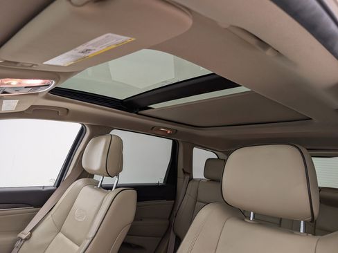 Used 2015 Jeep Grand Cherokee Overland image 16